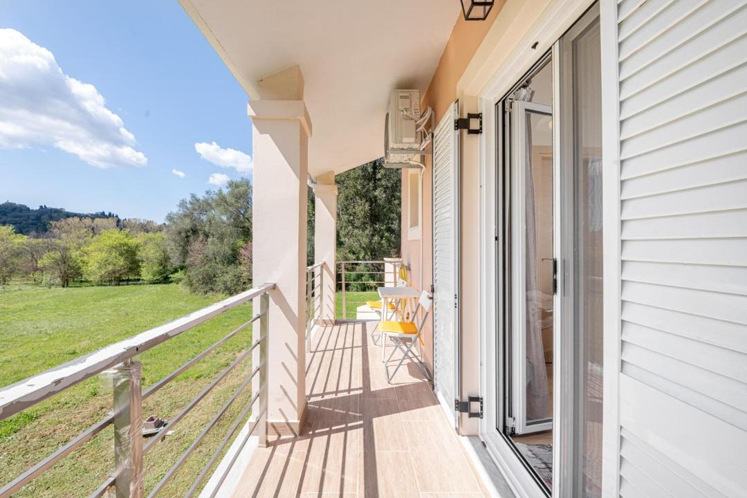 Photo of Patio Balcony in Termenades