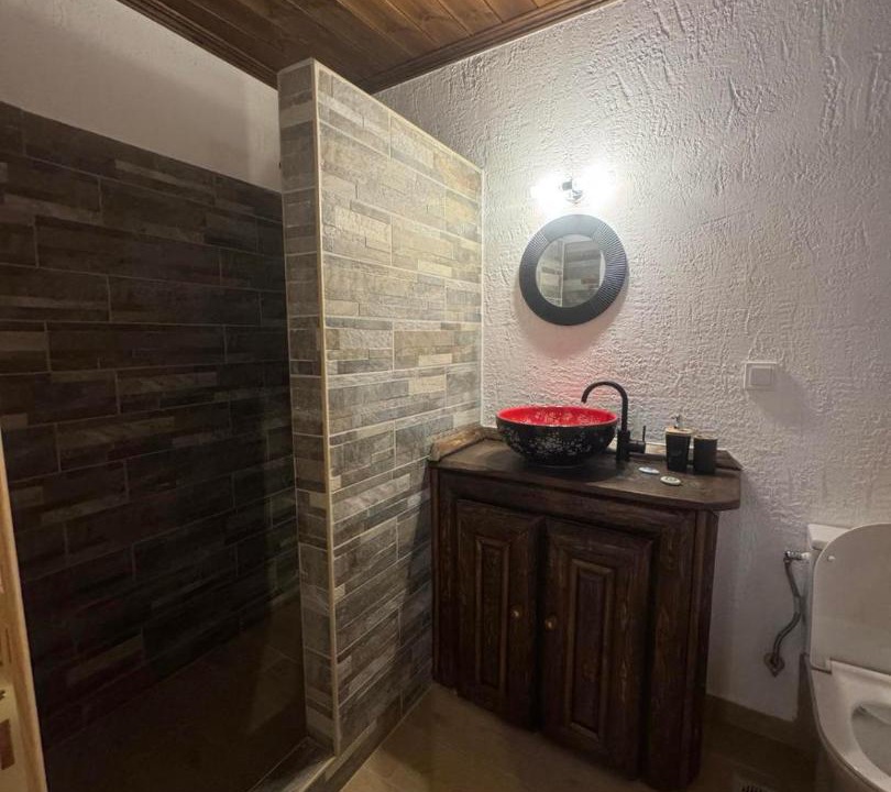 Photo of Bathroom in Dio-Olympos
