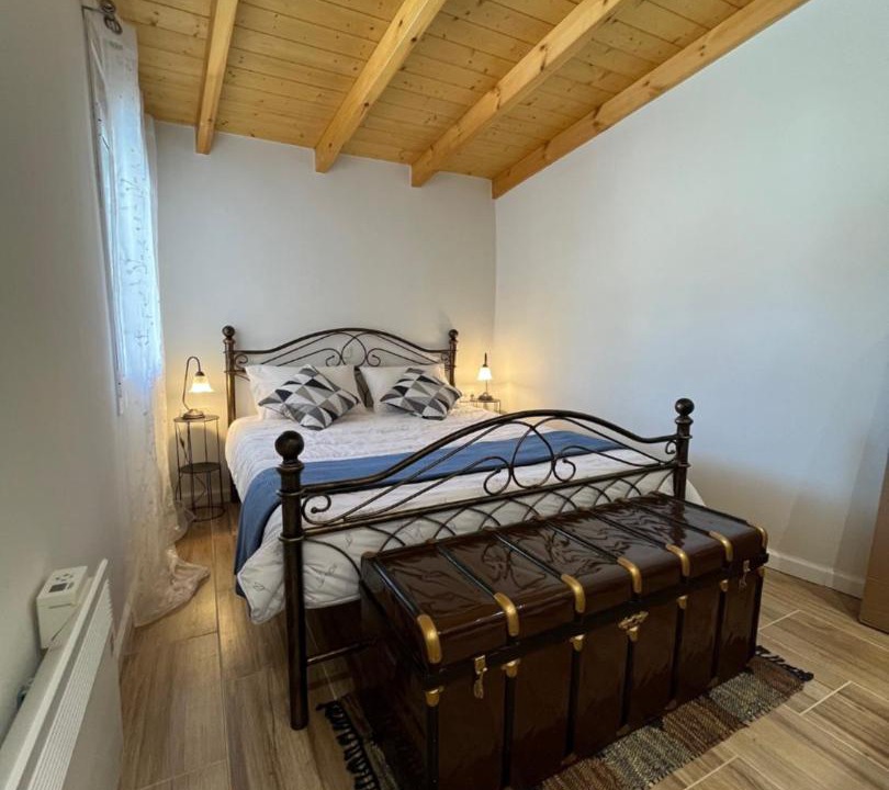 Photo of Bedroom in Anemomilos