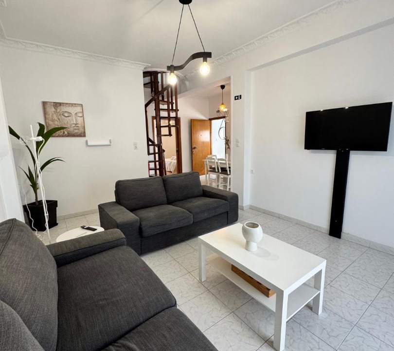 Photo of Livingroom in Samos