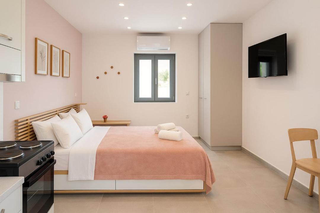 Photo of Bedroom in Moni Chrisoskalitissis
