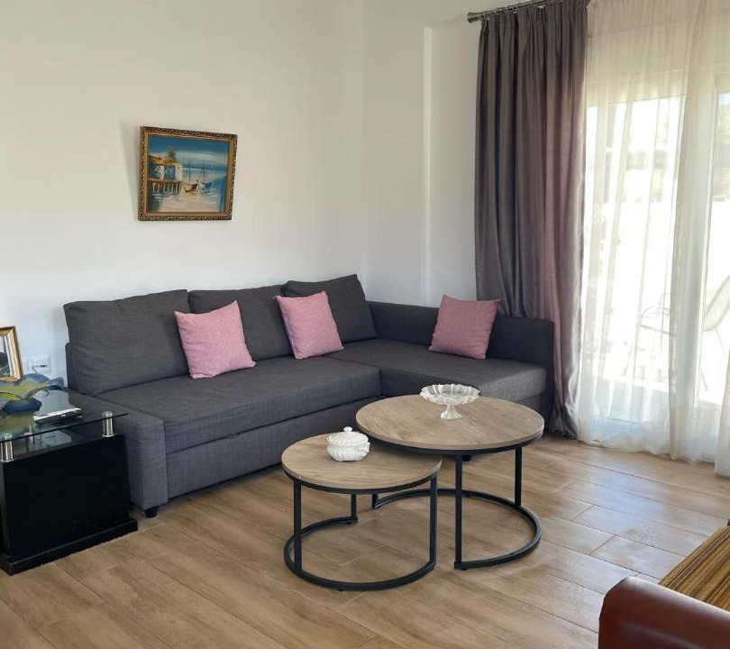 Photo of Livingroom in Platistomo