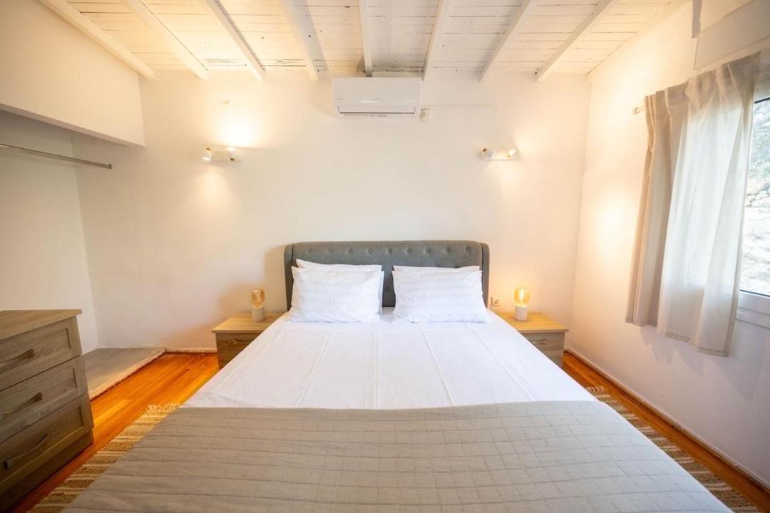 Photo of Bedroom in Loutraki-Agioi Theodoroi
