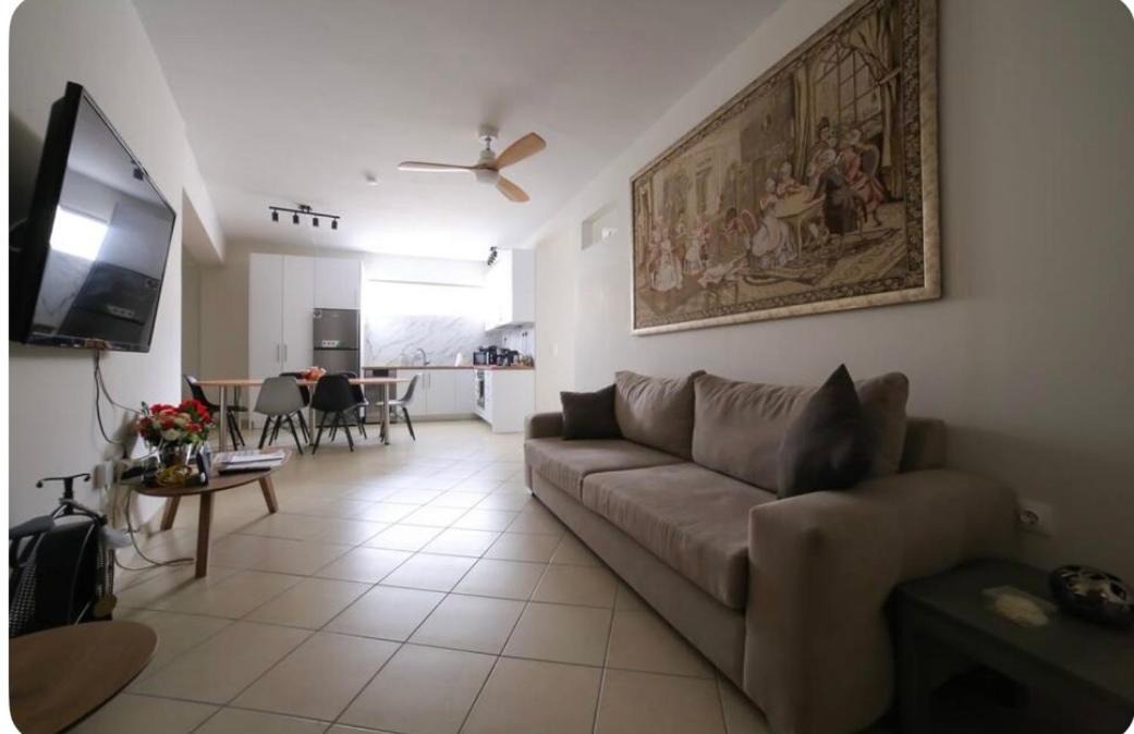 Photo of Livingroom in Markopoulon