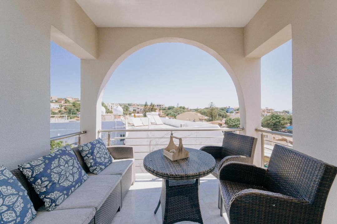 Photo of Patio Balcony in Megas Limnionas