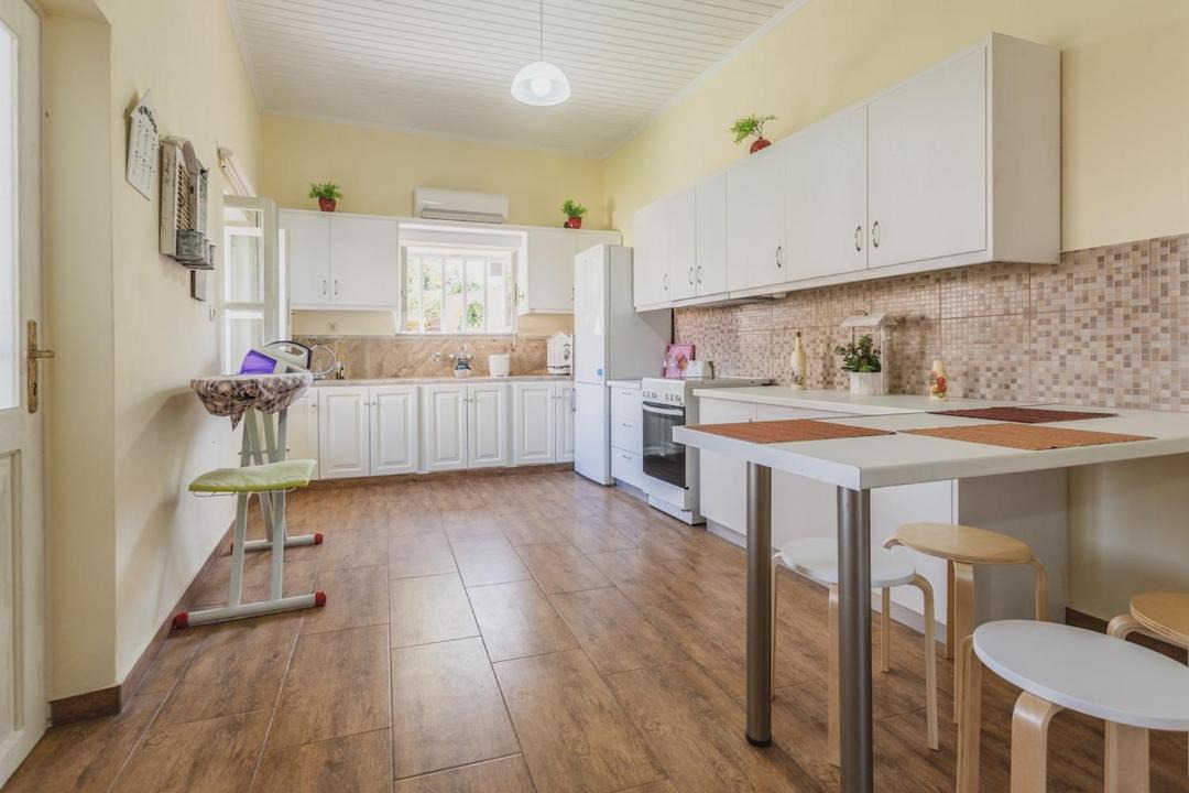 Photo of Kitchen in Drapanos