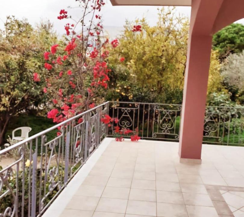 Photo of Patio Balcony in Vrontados