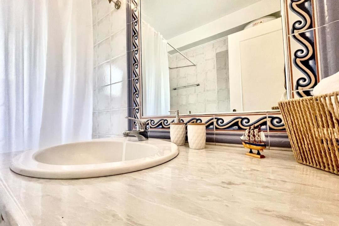 Photo of Bathroom in Alimos