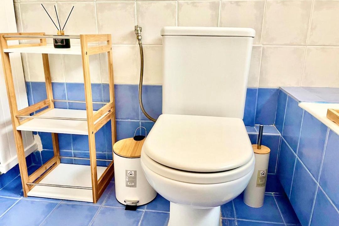 Photo of Bathroom in Alimos