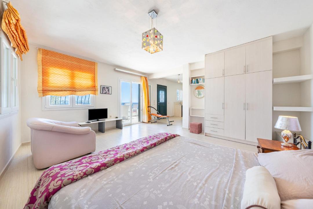 Photo of Bedroom in Nisaki
