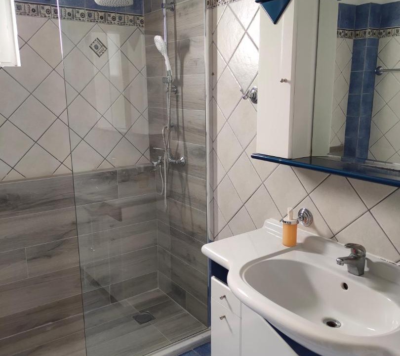Photo of Bathroom in Igoumenitsa