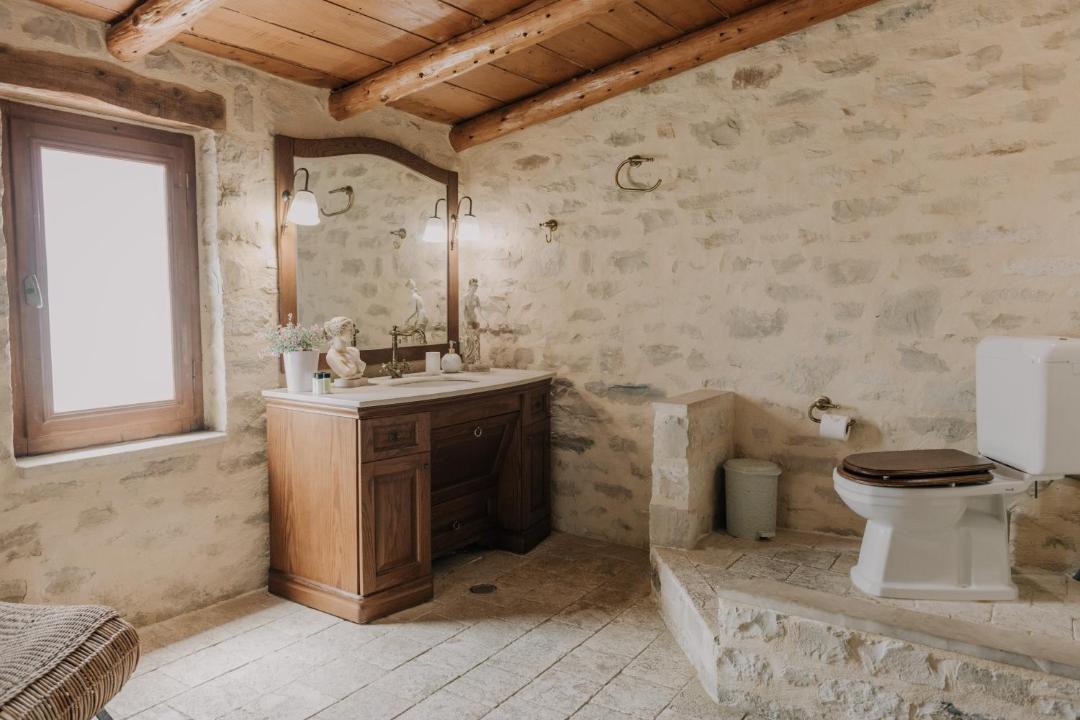 Photo of Bathroom in Prines