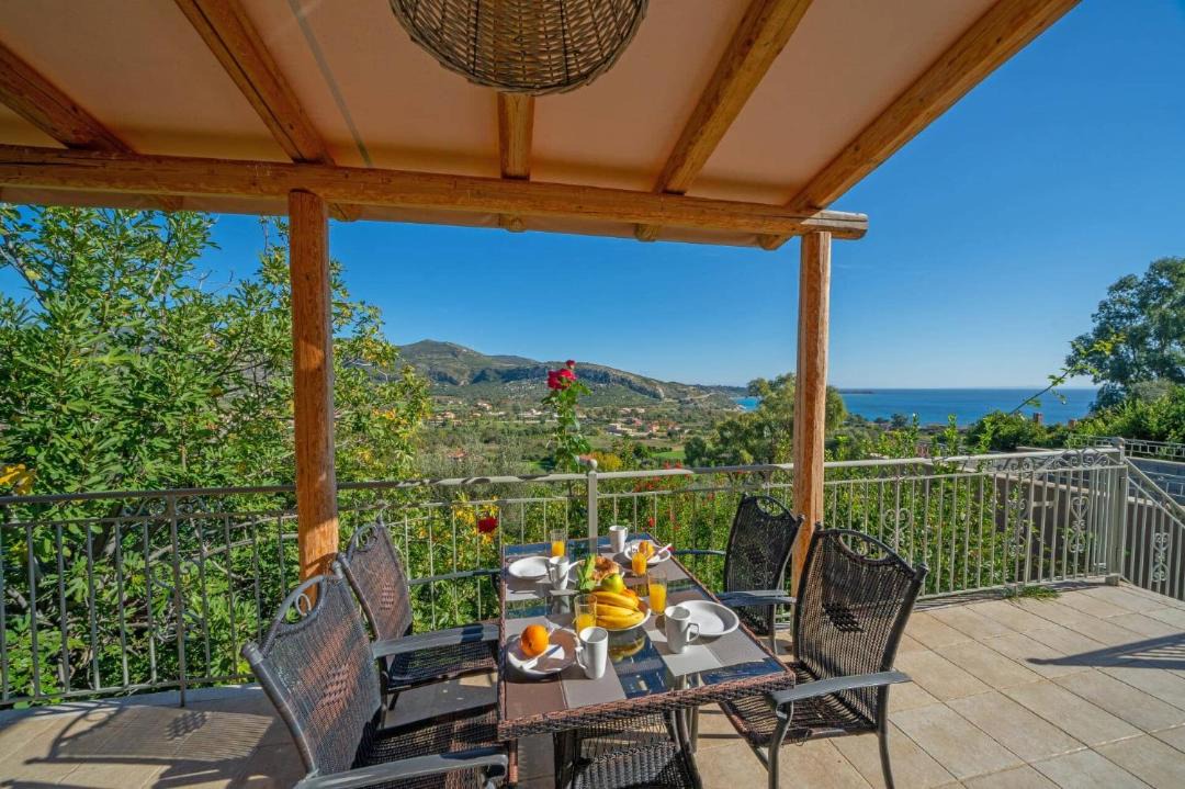 Photo of Patio Balcony in Kateleios