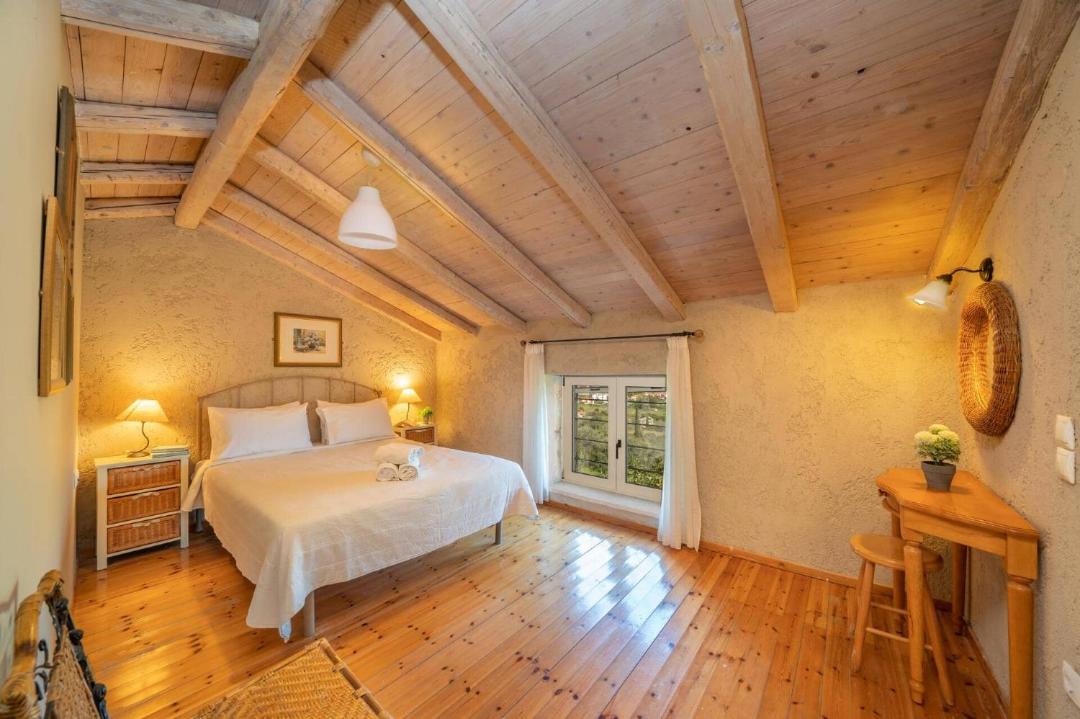 Photo of Bedroom in Kateleios