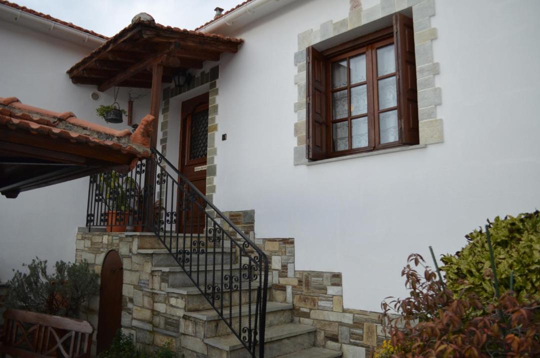 Photo of Buildings in Portaria
