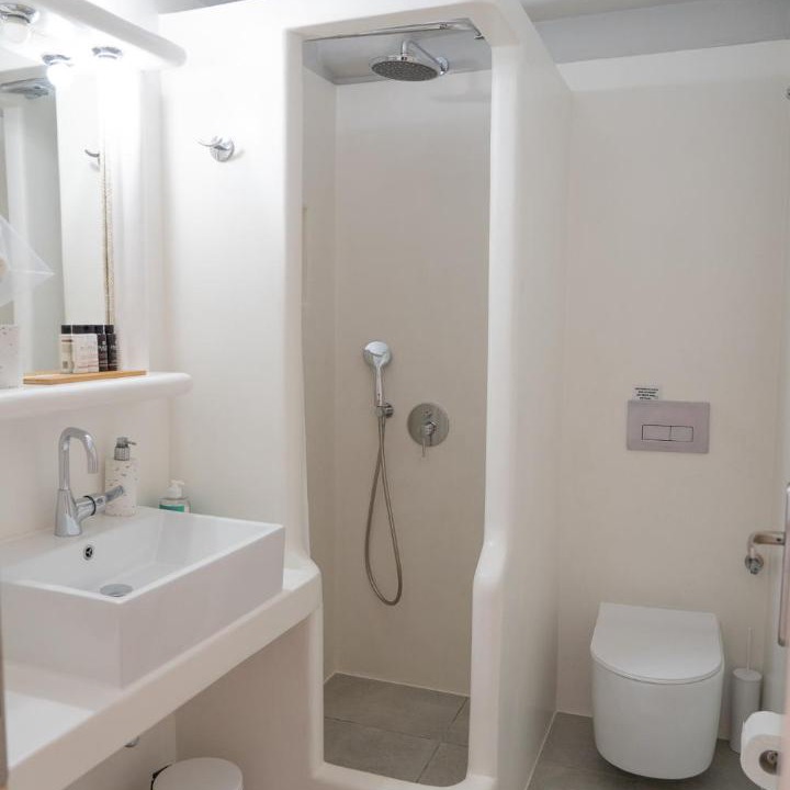 Photo of Bathroom in Adamas