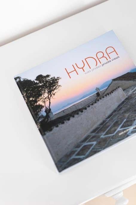 Photo of Others in Hydra