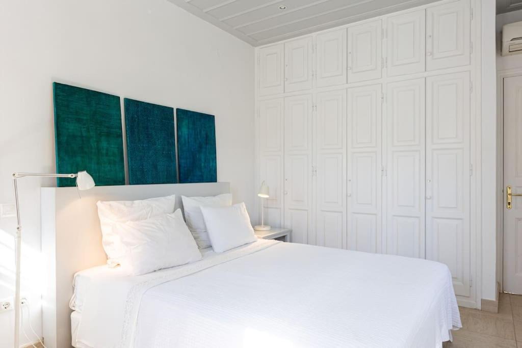 Photo of Bedroom in Hydra