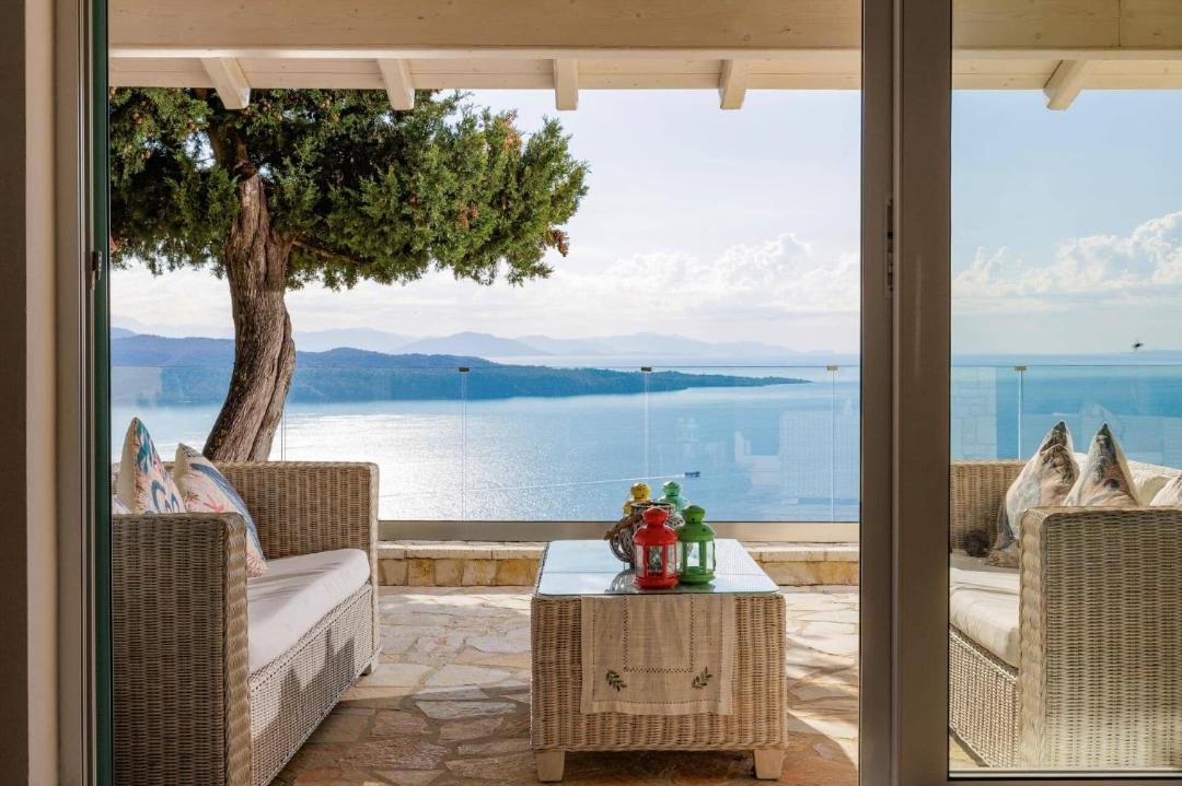 Photo of Patio Balcony in Petaleia