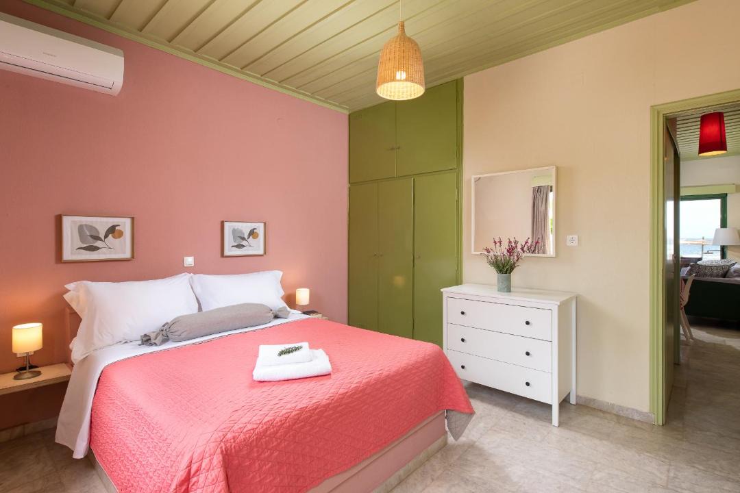 Photo of Bedroom in Marathopoli