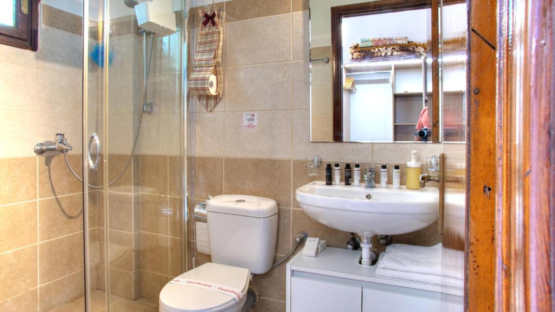 Photo of Bathroom in Termenades