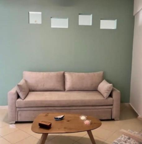 Photo of Livingroom in Markopoulon