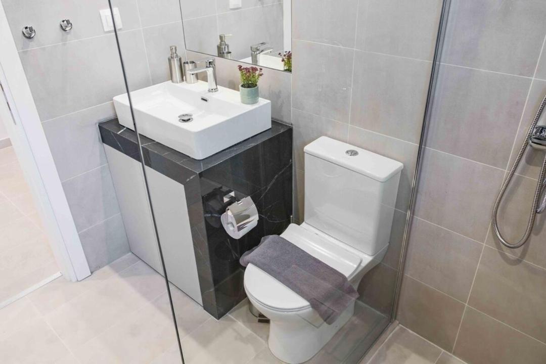 Photo of Bathroom in Alimos