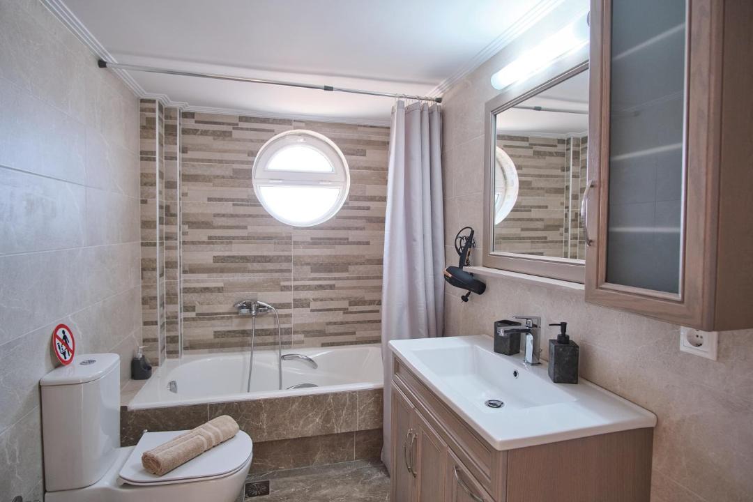 Photo of Bathroom in Kropia