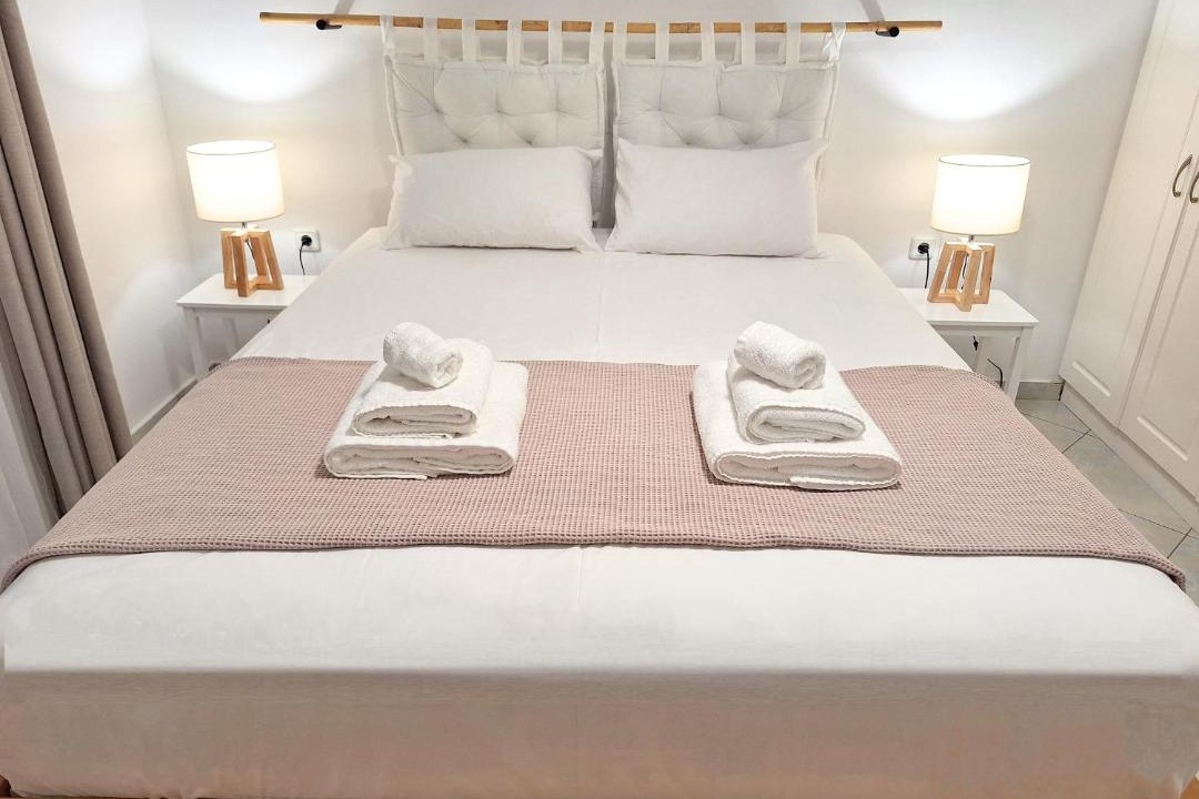 Photo of Bedroom in Adamas