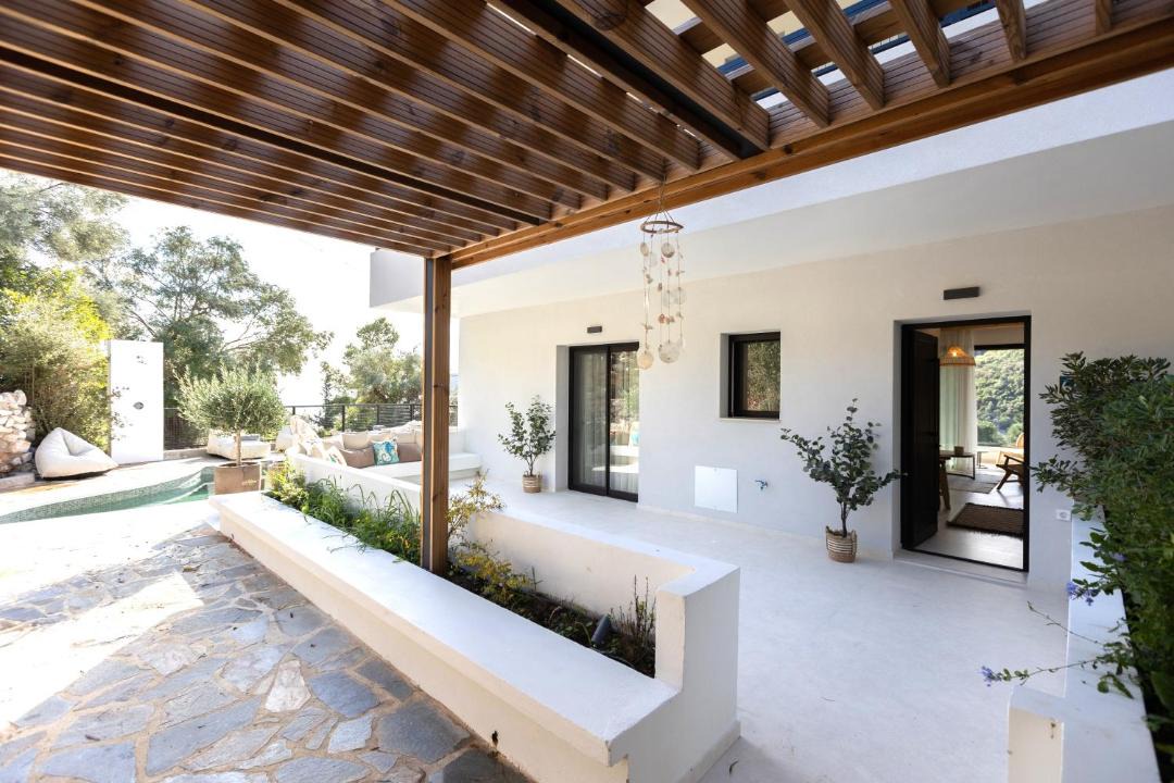 Photo of Patio Balcony in Mikros Gialos