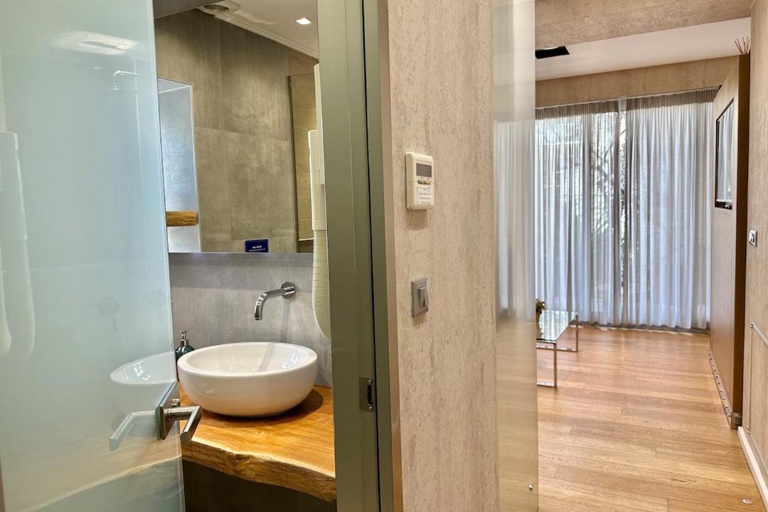 Photo of Bathroom in Plaka