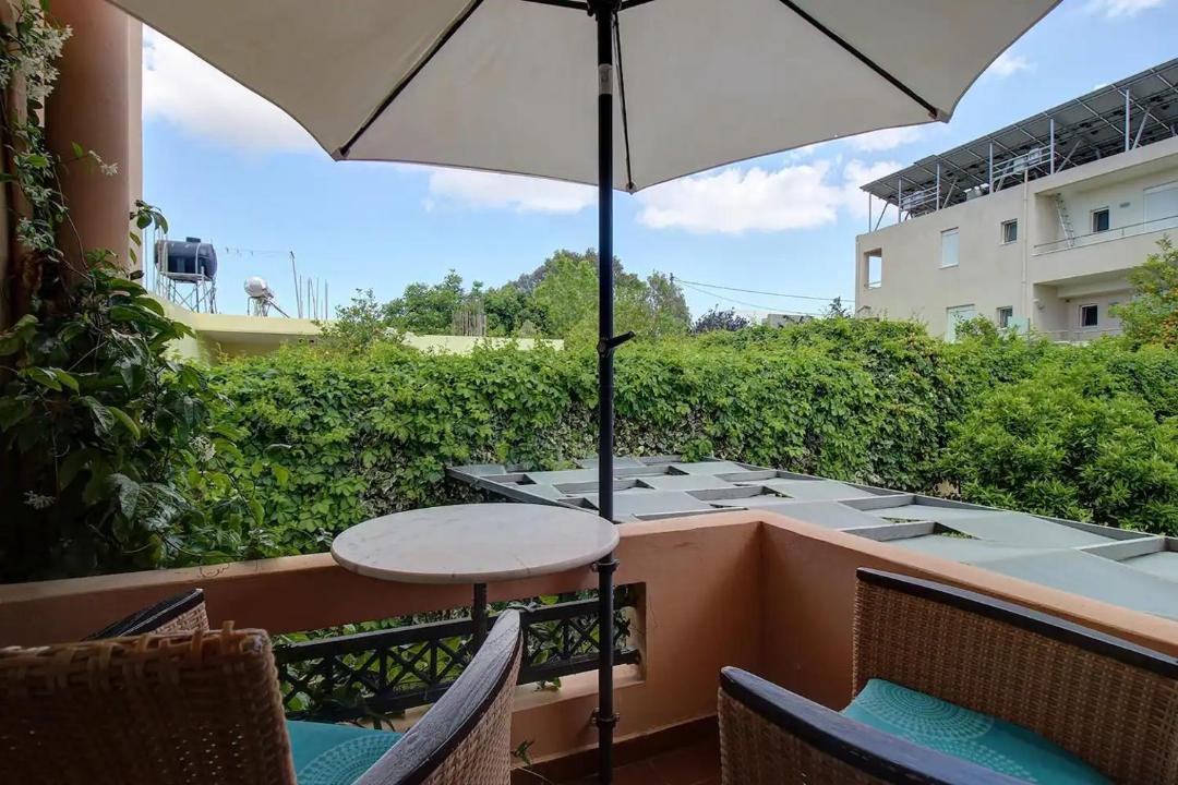 Photo of Patio Balcony in Kambanion