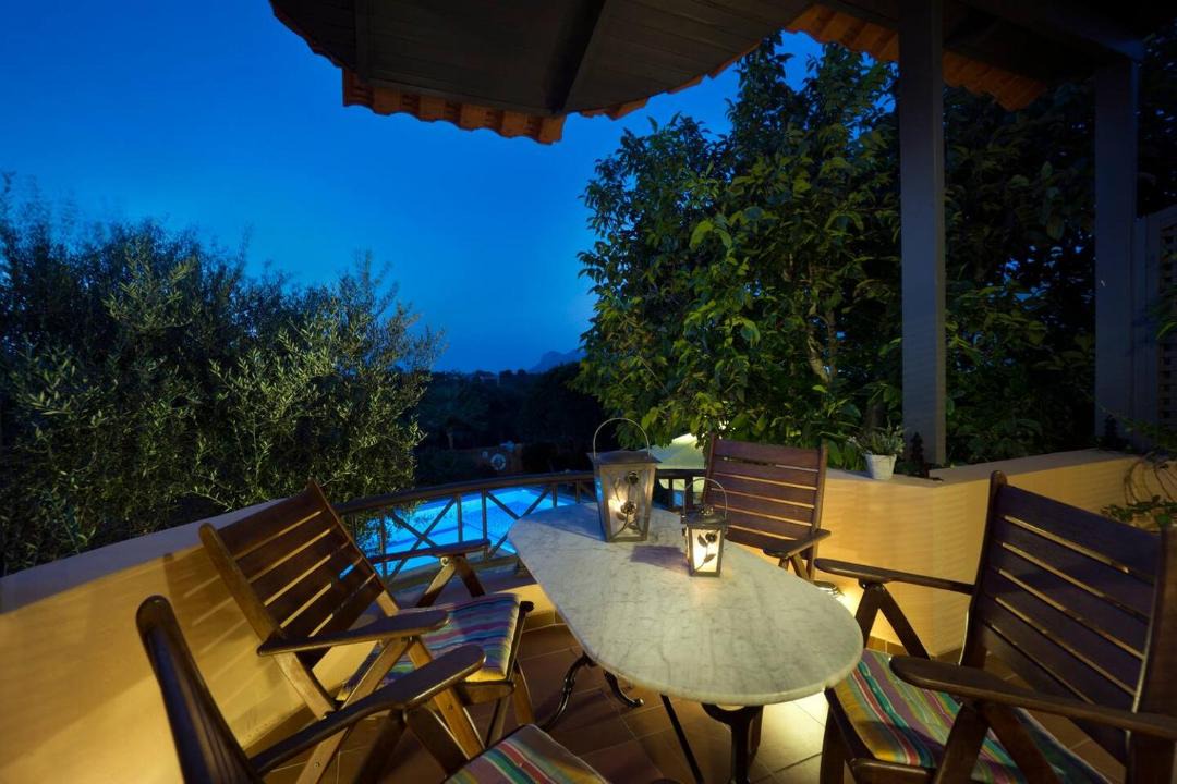 Photo of Patio Balcony in Kambanion