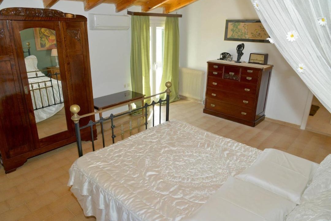 Photo of Bedroom in Afra