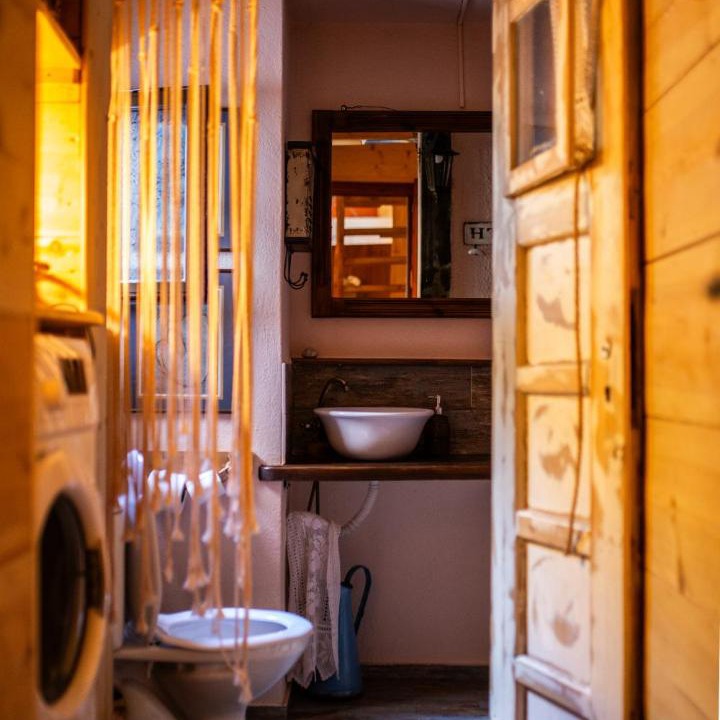 Photo of Bathroom in Kineta