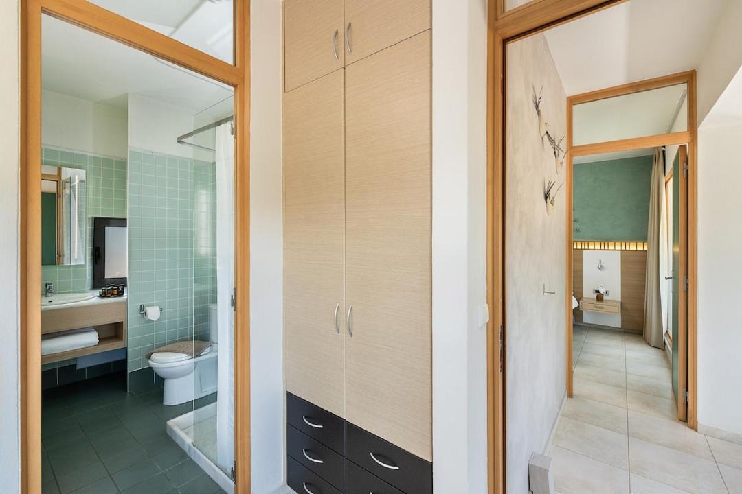 Photo of Bathroom in Gerani