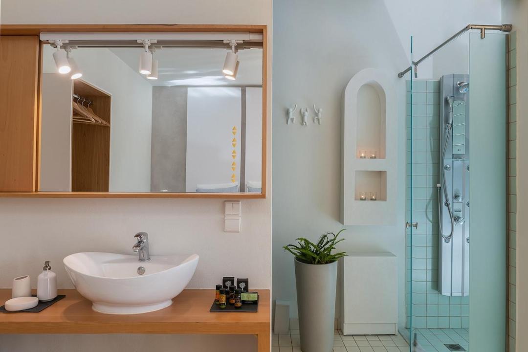 Photo of Bathroom in Gerani