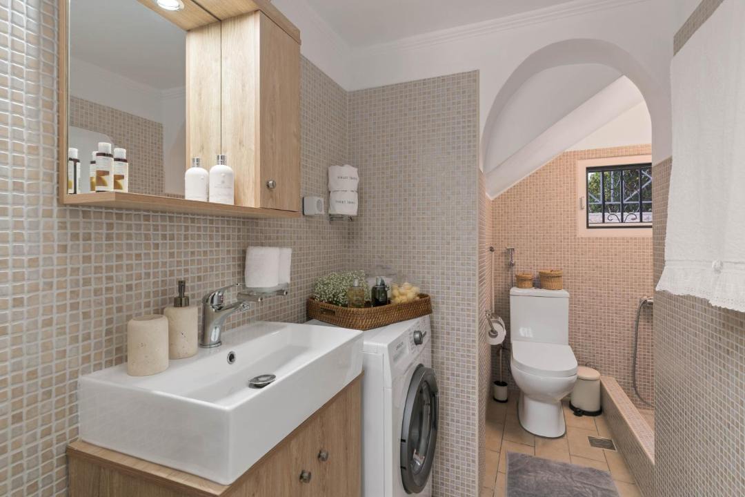 Photo of Bathroom in Nea Makri