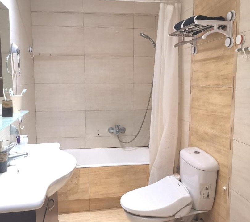 Photo of Bathroom in Alimos