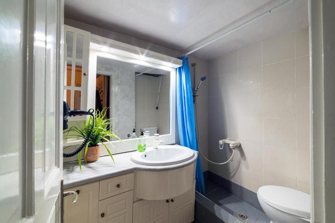 Photo of Bathroom in Plaka