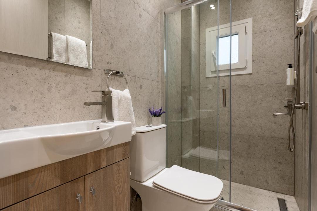 Photo of Bathroom in Ladadika
