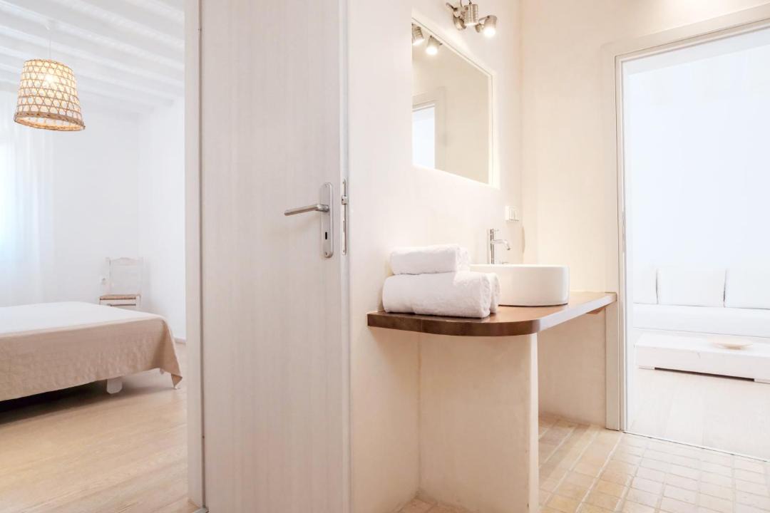 Photo of Bathroom in Houlakia