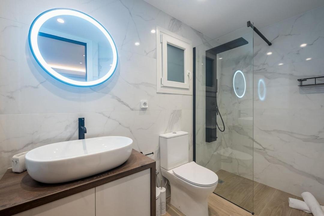 Photo of Bathroom in Pasalimani