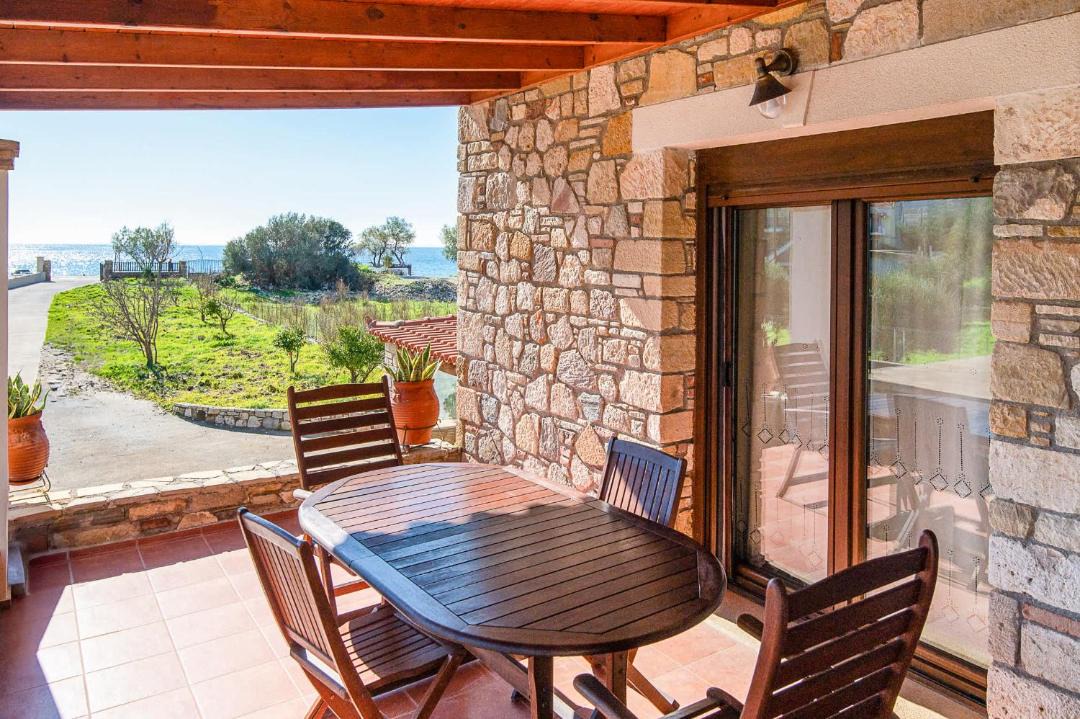 Photo of Patio Balcony in Ormos Koumeikon
