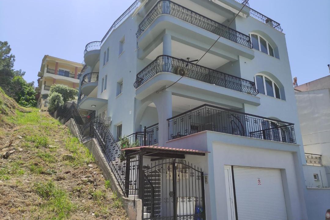 Photo of Buildings in Nea Iraklitsa