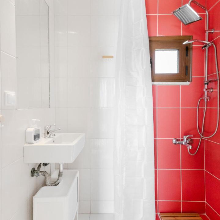Photo of Bathroom in Elia
