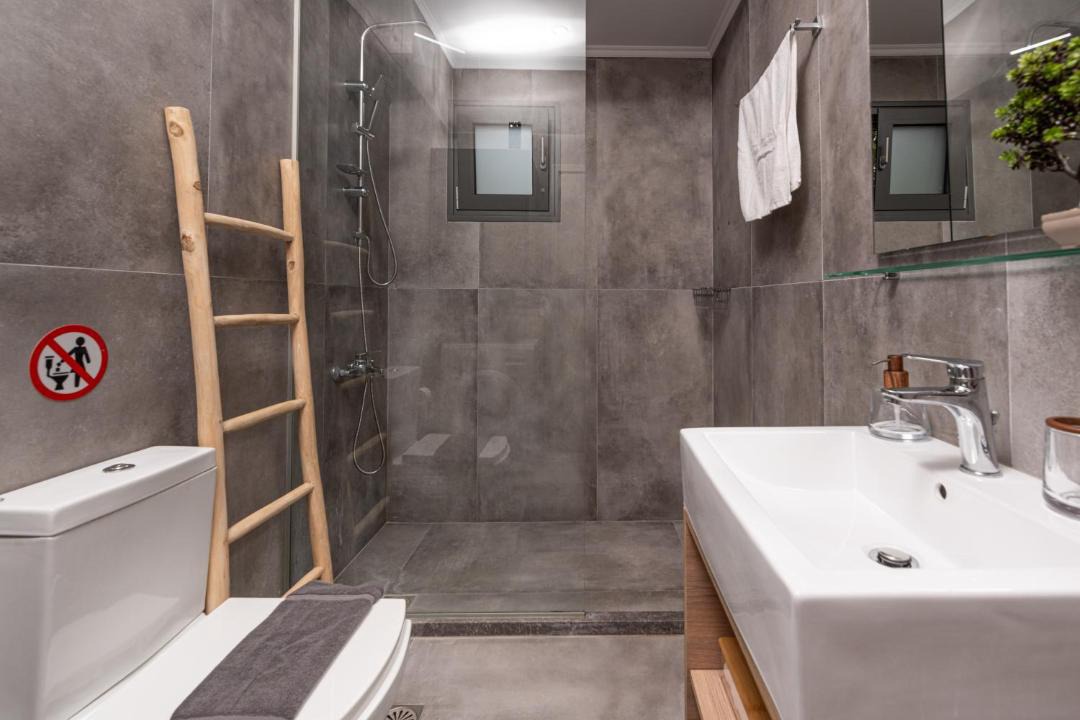 Photo of Bathroom in Perivolia