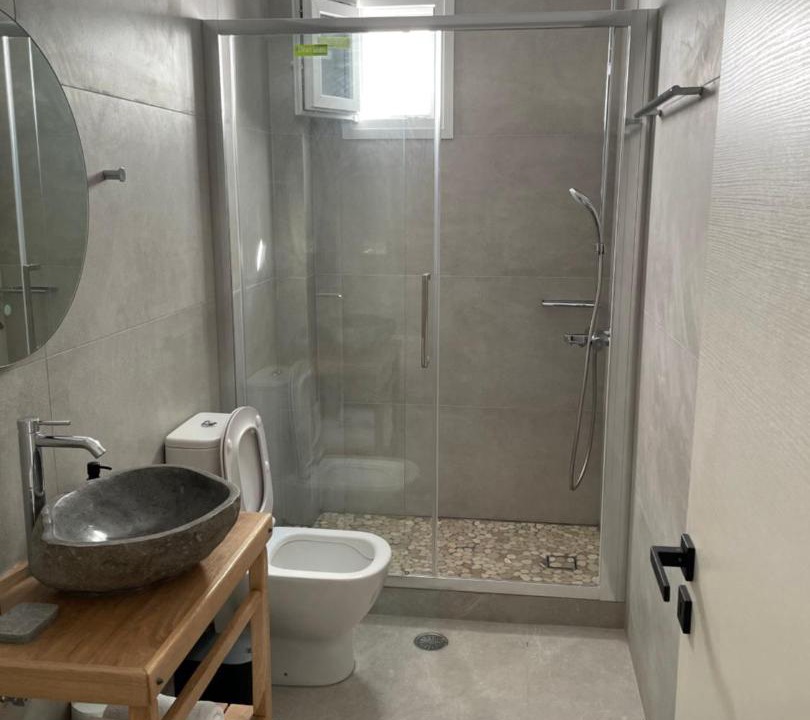 Photo of Bathroom in Engarai