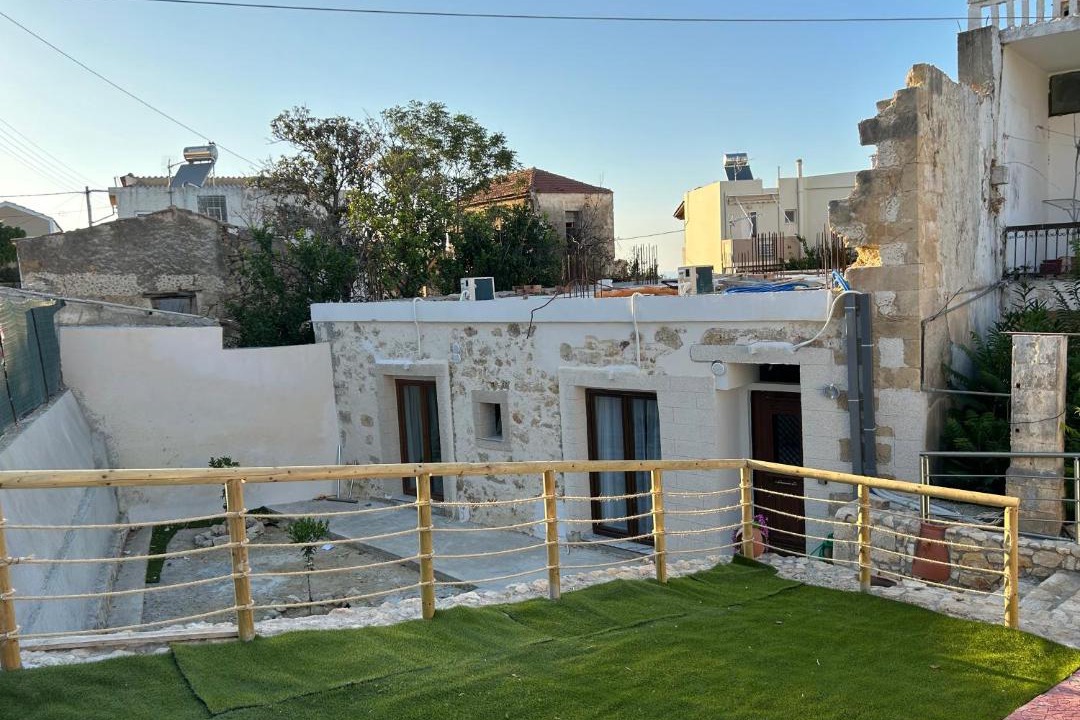 Photo of Patio Balcony in Galatas