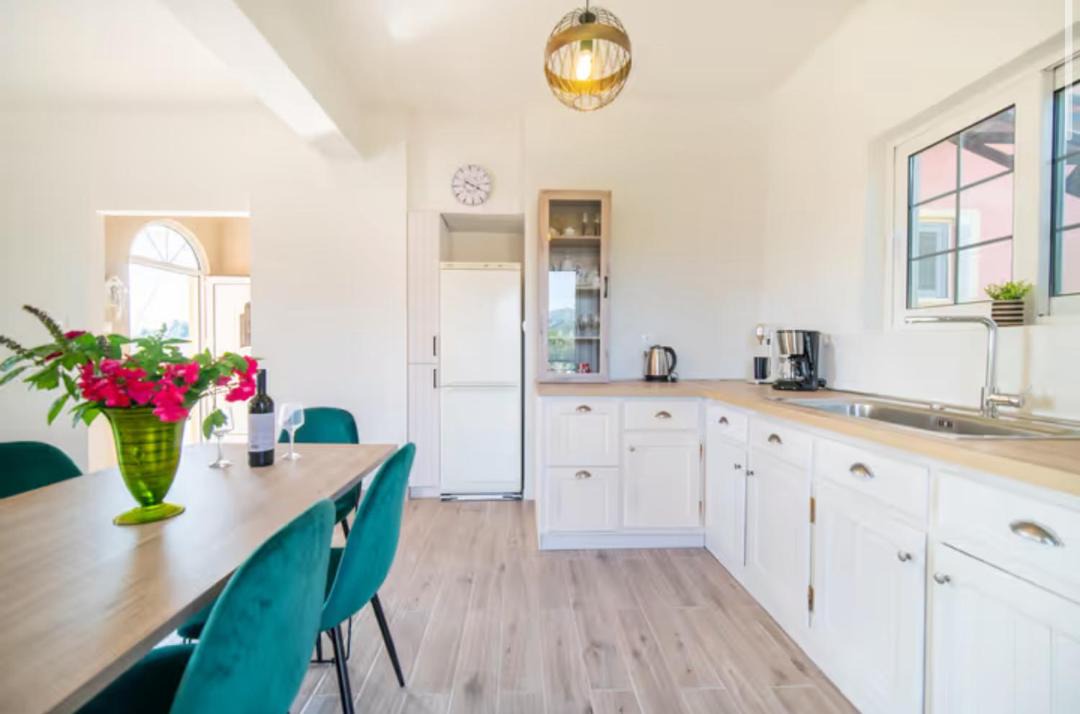 Photo of Kitchen in Dafnata